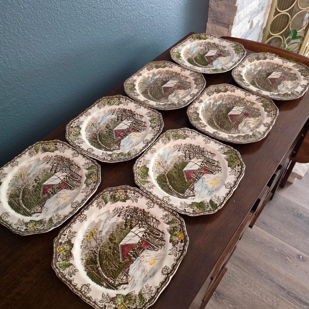 8 Johnson Brothers Friendly Village Covered Bridge 7 3/4" Square Salad Plates